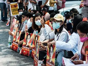 „Mamă, te rog, omoră-mă”: O lume întreagă se uită de departe la coborârea în groază a Myanmarului - Foto: MgHla, Wikipedia