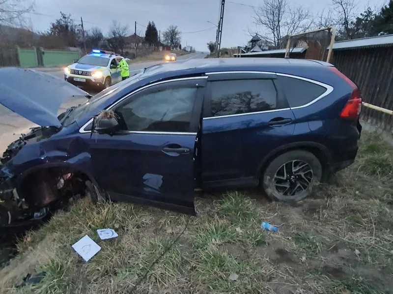 Mașină cu refugiați din Ucraina, accident în Neamț / FOTO: stiri-neamt.ro