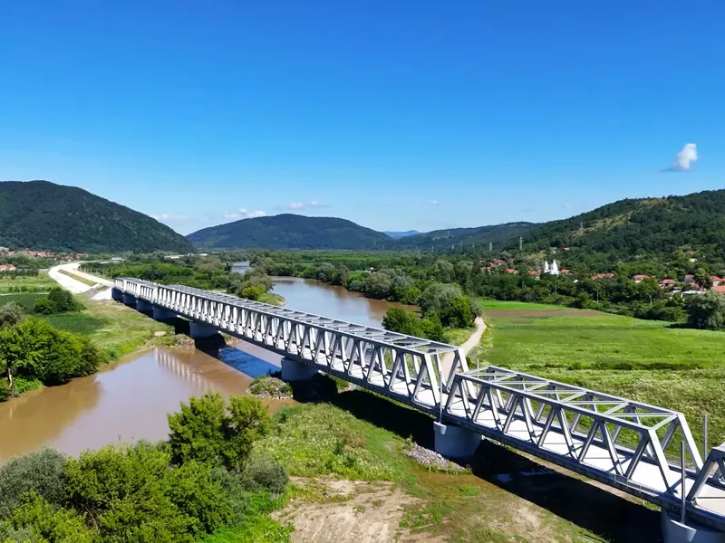 Magistrala de 1.780.000.000 lei pe care trenurile „zboară” cu 160 km/h, întârziată 6-7 ani? - Foto: Facebook/Asociația Pro Infrastructură