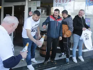 Ce va face cu banii câştigaţi la Loterie un român din Spania - Foto: La voz de Galicia