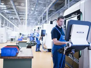 Un producător german de piese auto investește 60.000.000 € pentru 600 locuri de muncă în România - Foto: Anton Häring KG - Imagine cu rol ilustrativ