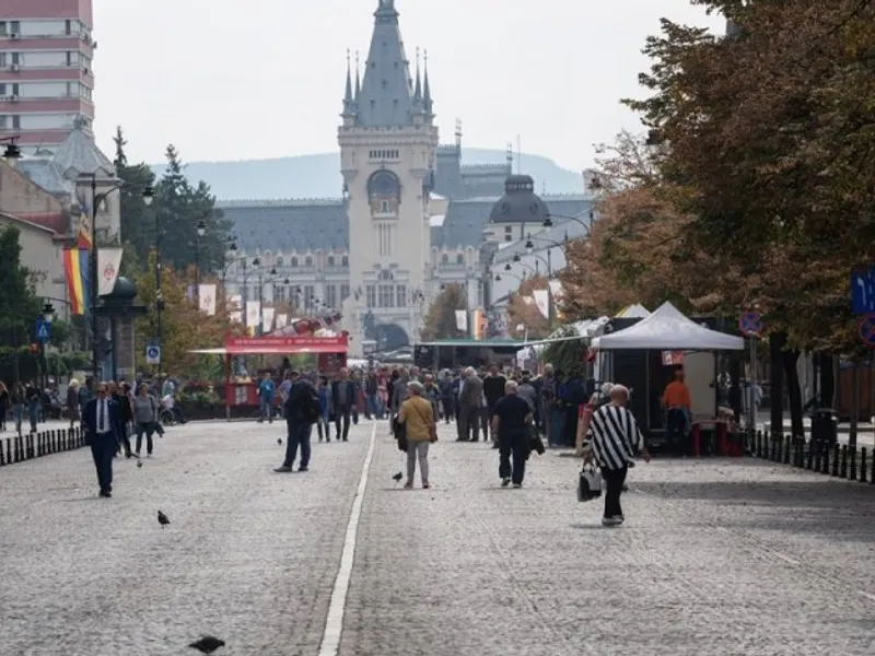 Restricții relaxate, după ce s-a trecut de la roșu la galben la Iași/FOTO: ziaruldeiasi.ro