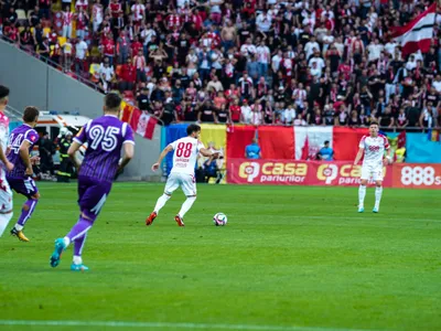 Dinamo ar fi fost „ajutată” să câștige de mia mulți jucători ai lui FC Argeș. - Foto: Facebook / Dinamo București