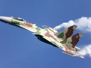 Rusia trimite avioane de luptă Su-35S în Belarus/foto: belsat