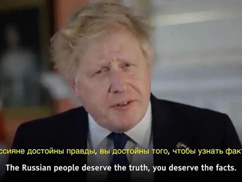 Premierul UK Boris Johnson se adresează rușilor în rusă: „Meritați să știți realitatea”. / Foto: captura video