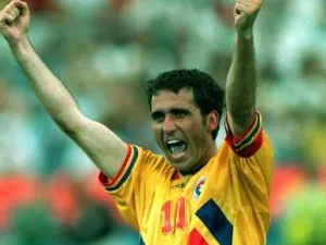 Gică Hagi, numit ”cel mai dificil adversar din carieră” de o legendă a lui Manchester United: ”Și-a cărat echipa națională!”