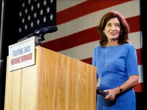 Kathy Hochul, prima femeie guvernator al New York/Foto: captură tv