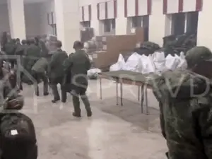 Noi imagini cu soldații din Coreea de Nord trimiși lui Putin să lupte în Ucraina. Nord-coreenii primesc uniforme rusești