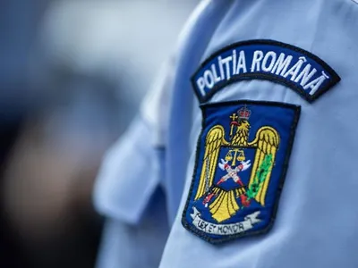 Spray lacrimogen folosit asupra unui alegător violent. Partenera lui l-a mușcat pe polițist de mână - Foto: Poliția Română