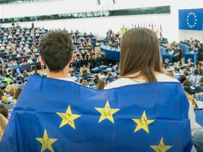 Parlamentul European nu a interzis folosirea termenilor „mama” și „tata”: E doar o recomandare. Foto Biroul Parlamentului European în România