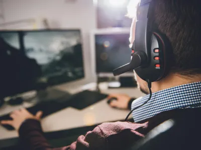 Un adolescent spaniol, internat două luni pentru dependenţă de jocul video Fortnite / Medical News