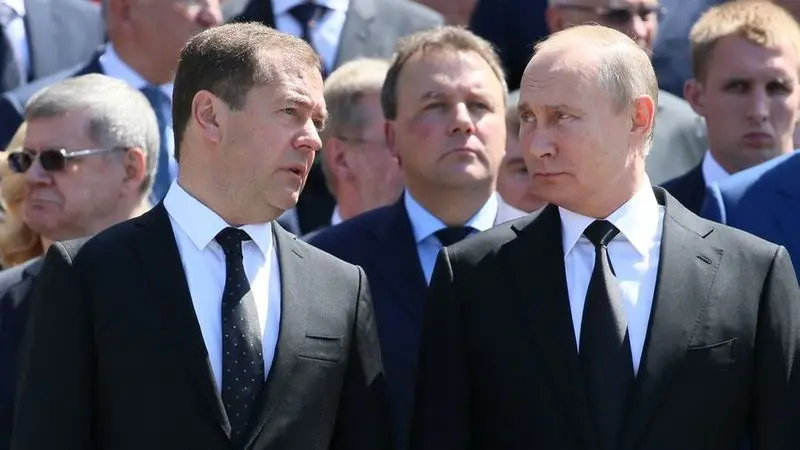 Putin și Medvedev/  Foto: Sputnik