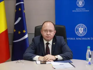 Bogdan Aurescu spune că NATO urmărește situația de la granițele Ucrainei. FOTO: Facebook