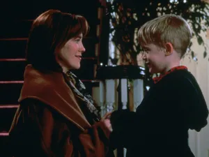 Catherine O'Hara și Macaulay Culkin în Home Alone Foto: Facebook