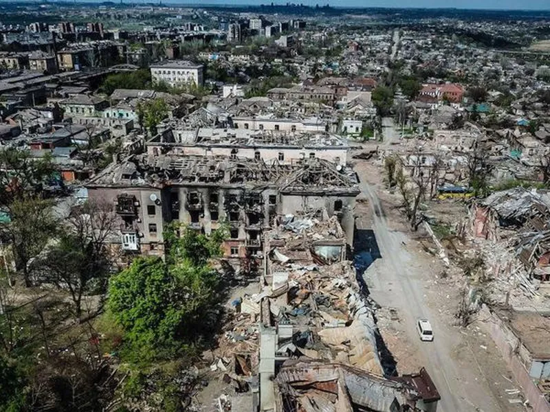 Alte zeci de copii  morți în Maiupol /FOTO: B1TV/Hepta.ro / Sputnik / Alexey Kudenko