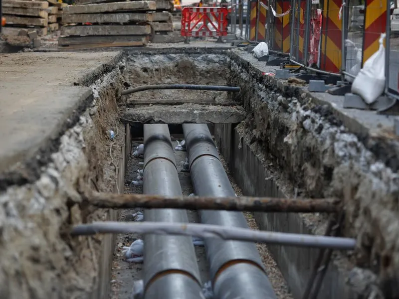 De ce rămân iar sute de blocuri din Capitală fără apă caldă? Care este cauza? - Foto: INQUAM PHOTOS/George Călin