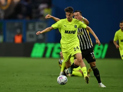 Daniel Boloca rupe lanţul, în Serie A - Foto: Profimedia Images