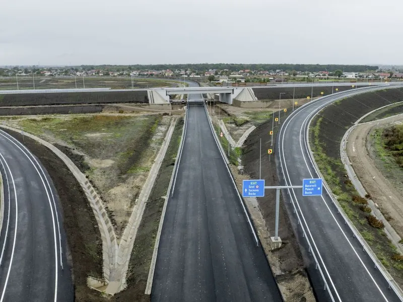 VIDEO Unde sunt primii 3 kilometri de autostradă chinezească din România - Foto: INQUAM PHOTOS/Casiam Mitu (Imagine cu caracter ilustrativ)