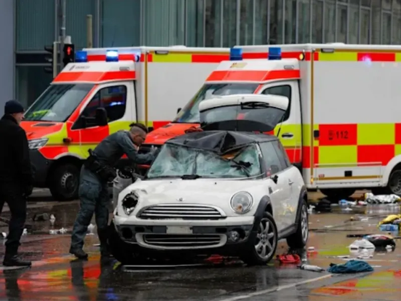 Alertă în Germania. 20 de persoane, spulberate de o mașină. Șoferul a accelerat în fața grupului - Foto: Profimedia images