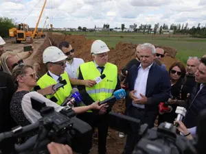 Lui Dragnea îi lipsesc inaugurările electorale de lucrări publice/FOTO: facebook.com