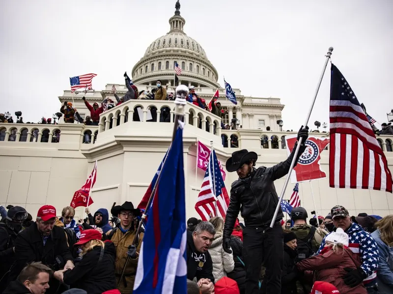 În urmă cu un an, democrația americană a fost luată cu asalt. FOTO: Facebook