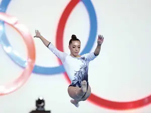 Chiar și cu o problemă medicală, Larisa Iordache s-a calificat la Tokyo - Foto: Getty Images