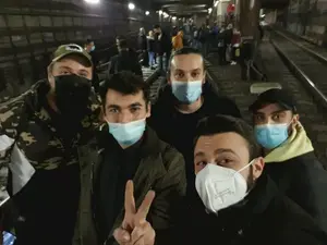 Sindicaliștii au blocat vineri metroul din București, în dispreț față de lege și călători. Foto USLM