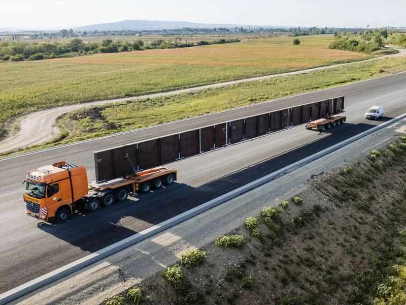 Tronson de autostradă în lucru - Foto: INQUAM PHOTOS/Casian Mitu (Imagine cu caracter ilustrativ)