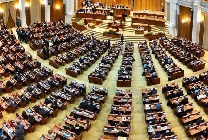 Moțiunea PSD, în Parlament. FOTO: Facebook