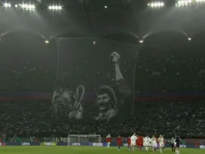 FOTO Portretul lui Helmut Duckadam, la Arena Națională! Manchester United a văzut scenografia emoționantă a Peluzei Nord