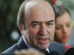 Tudorel Toader nu mai este dorit nici de absolvenți. Foto Inquam Photos/Octav Ganea