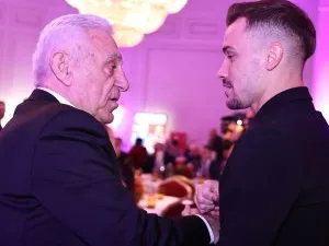 De ce nu le răspunde Darius Olaru impresarilor la telefon și ce mesaj i-a dat lui Giovanni Becali: ”E un tip special”