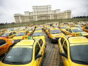 Noi criterii de calificare pentru taxiuri, în Capitală: mașini Euro 6 sau electrificate. / Foto: gsp.ro