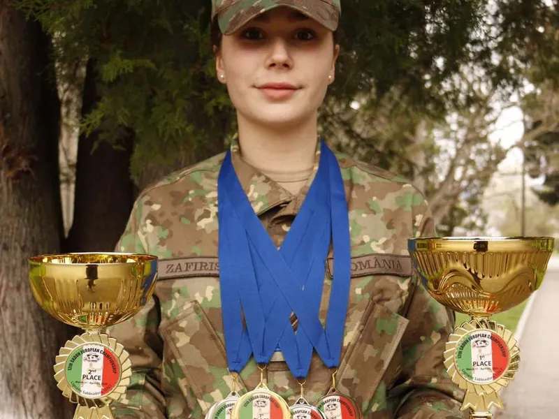 Medeea Zafiris - Foto: Facebook/Colegiul Naţional Militar "Dimitrie Cantemir" Breaza