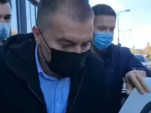 Sorin Baloş, chirurg braşovean prins în flgrant luând mită. Instanţa a amânat sentinţa de şase ori - Foto: captură YouTube