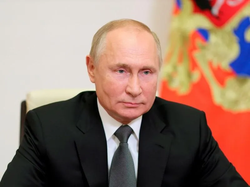 Vladimir Putin a adormit la o ședință-FOTO: news18.com