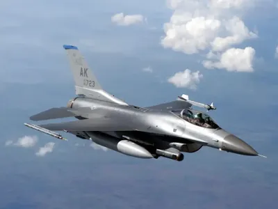 Kievul se gândeşte să ţină secret momentul când avioanele F-16 vor intra în serviciu - Foto: goodfon/Alavar