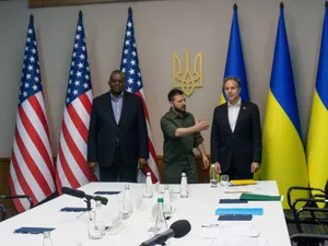 Anthony Blinken și Lloyd Austin s-au întâlnit la Kiev cu Volodimir Zelenski/FOTO: Profimedia