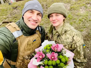 Vitali Klitschko este primarul Kievului și luptă cu arma în mână pentru apărarea orașului Foto: Facebook