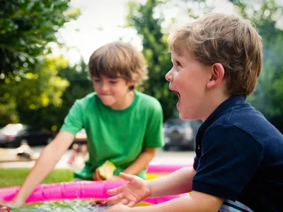 Gheorghiţă: Copii de sub 12 ani exceptați de la testare, daca părinții au certificatul verde/FOTO: Unsplash