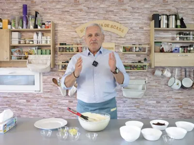 Rețetă de pască, à la „Chef” Liviu Dragnea. Smântăna tradițională, înlocuită cu mascarpone - Foto: captură video