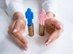 Statul vrea să îi concedieze pe angajații cu salarii de 2000 de lei. Ce economie se face la buget Foto: profimedia (fotografie cu caracter ilustrativ)