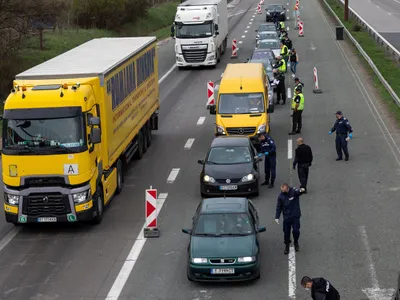 Șoferii români, vânați de politiștii bulgari cu mașini „fantomă”, neinscripționate - Foto: Profimedia Images - Imagine cu rol ilustrativ