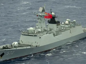 China începe exerciții militare lângă navele de război americane /foto: militarynews