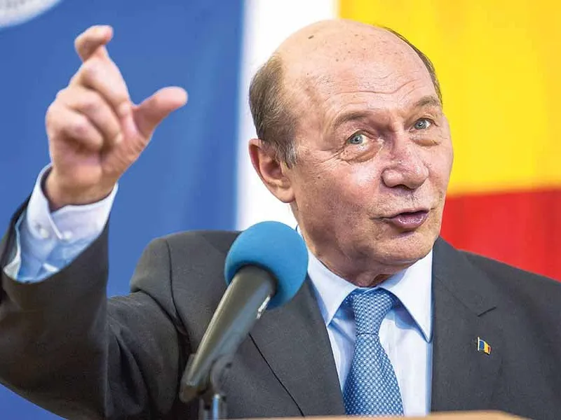 PERSEVERENȚĂ Fostul președinte Traian Băsescu a încercat de trei ori să modifice Constituția României - Foto: INQUAM PHOTOS/ Silbiu Filip