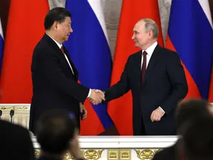 SUA spune că Xi Jinping îi asigură lui Vladimir Putin acoperire diplomatică pentru război - Foto: Profimedia Images