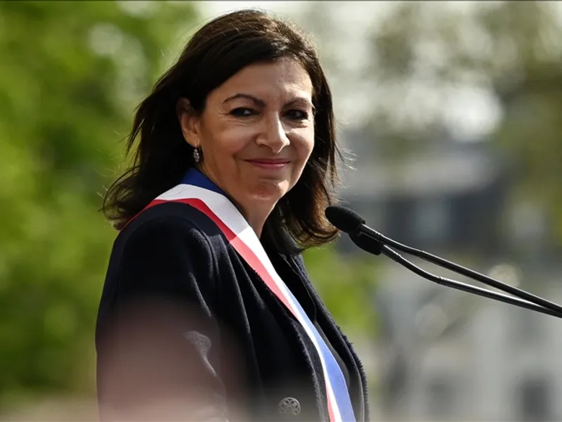 Primarul Parisului, Anne Hidalgo, și-a anunțat candidatura la președinția Franței/foto: france24