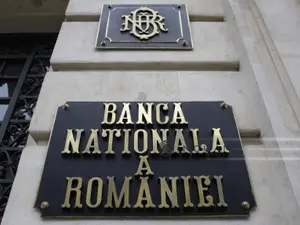 Sondaj BNR: Băncile estimează menţinerea constantă a standardelor de creditare pentru trimestrul III. / Foto: Inquam Photos / Octav Ganea