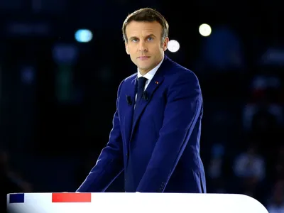 Deplasarea lui Emmanuel Macron la Alger şi Oran intervine la finalul unei perioade încărcate simbolic prin marcarea a 60 de ani de la terminarea războiului din Algeria - Foto: Profimedia Images/ Alfonso Jimenez