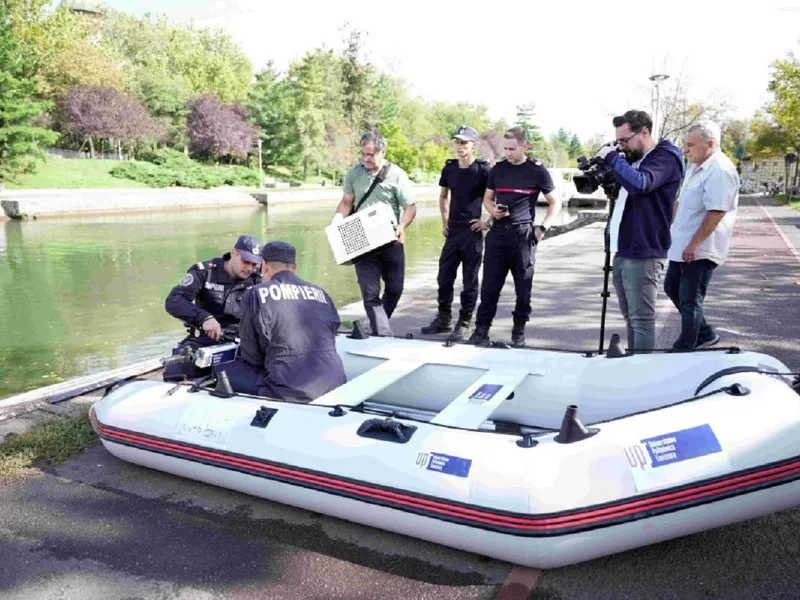 O echipă de studenți români a inventat o barcă cu pilă de combustie pe hidrogen. Motor de 1 kW - Foto: UPT